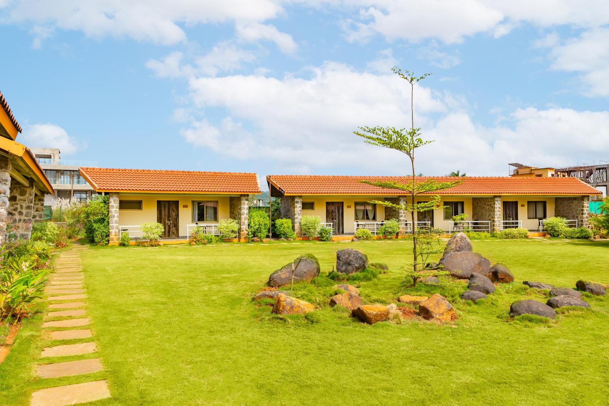 Casa Amora Lonavala Εξωτερικό φωτογραφία