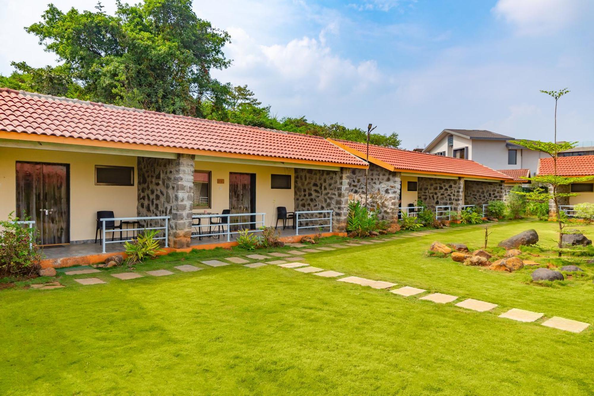 Casa Amora Lonavala Εξωτερικό φωτογραφία