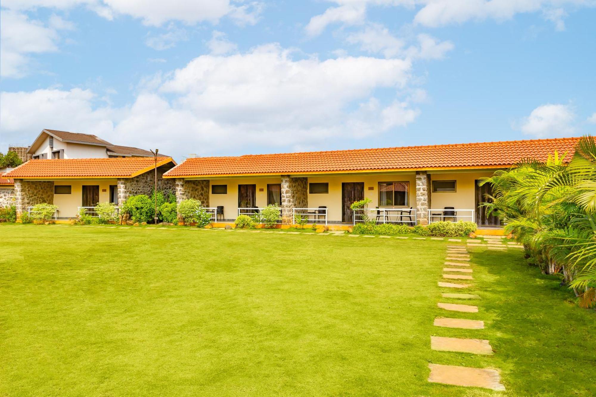 Casa Amora Lonavala Εξωτερικό φωτογραφία