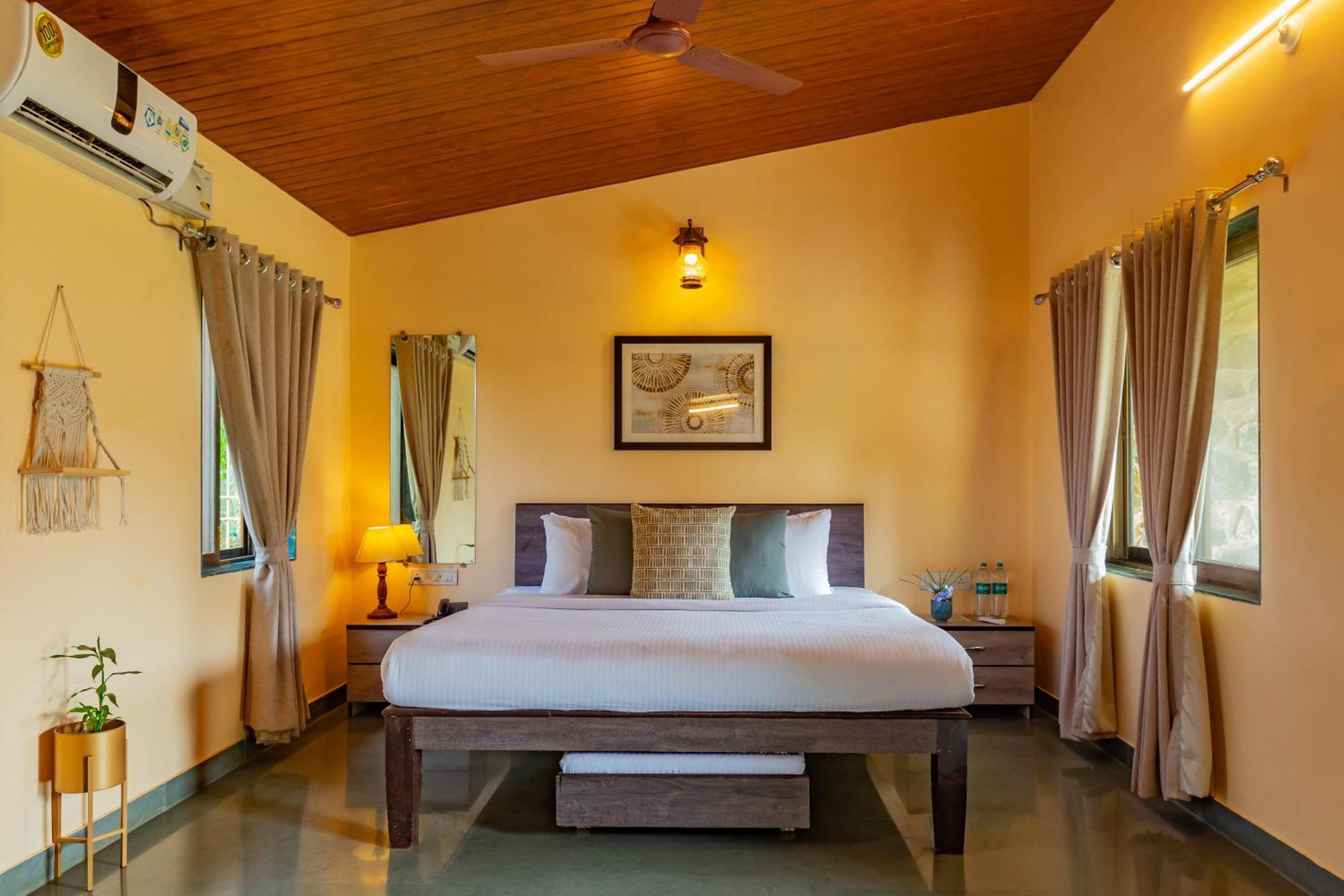 Casa Amora Lonavala Εξωτερικό φωτογραφία